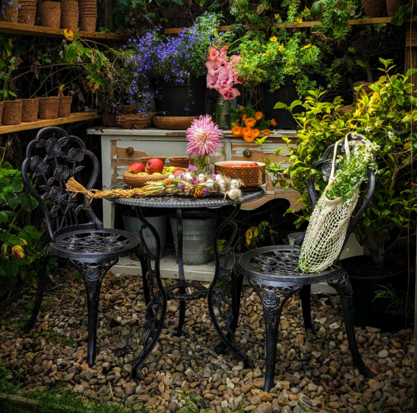 Muebles de jardín para exteriores Mesa y sillas: la adecuada - RoSaDo